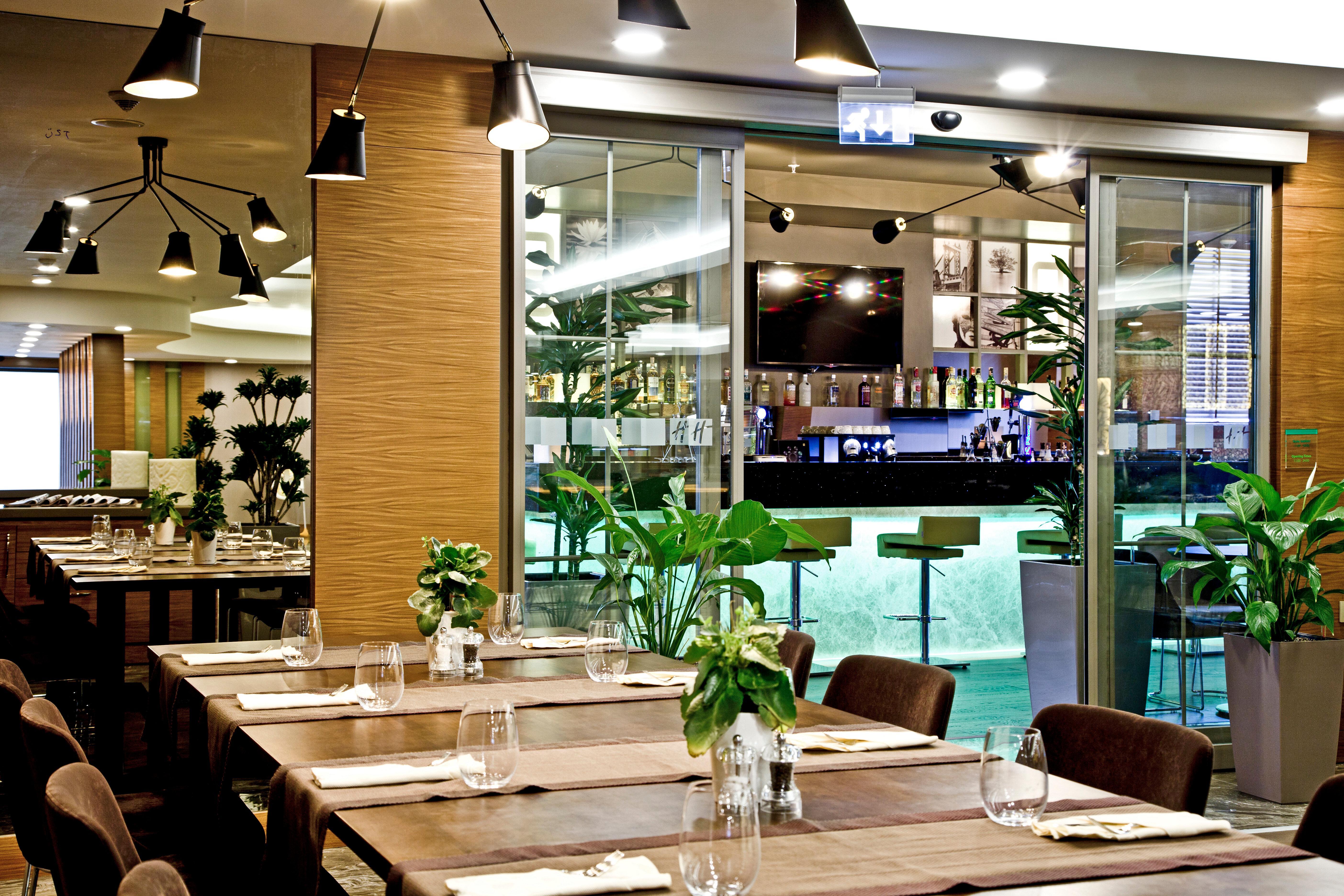 Holiday Inn Gaziantep By Ihg Exterior photo