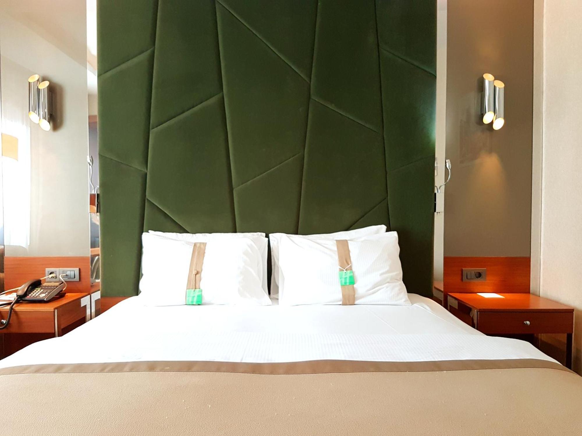 Holiday Inn Gaziantep By Ihg Exterior photo